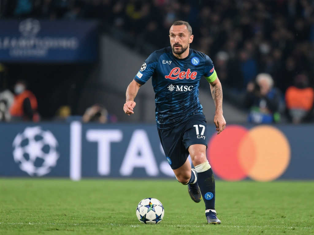 合自己观看 合自己观看